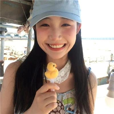 抓住稻草的野兽
